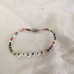 VICKIE 7” personalized name bracelet-NEW